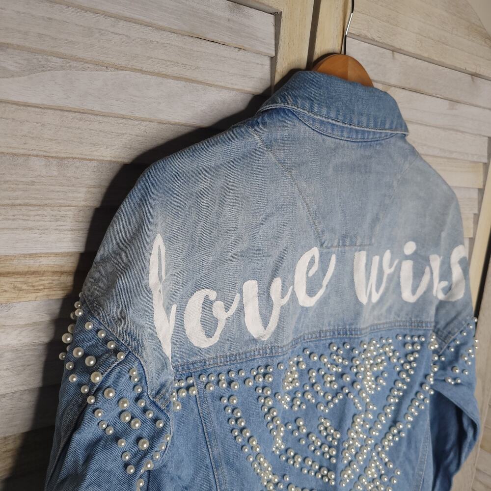 International Concepts Jean Jacket Beaded "Love Wins" Custom Womens XS Blue - Picture 9 of 11